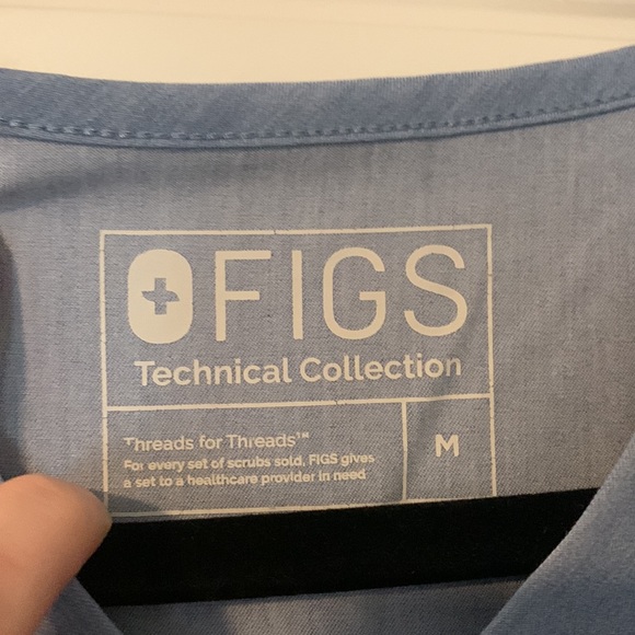 Figs scrub top “blue Jean”. - Picture 3 of 4